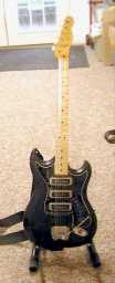 Hagstrom Mark III 1965 w-Telecaster neck.jpg